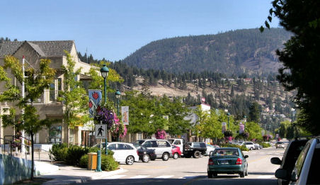 Peachland, BC street scene.